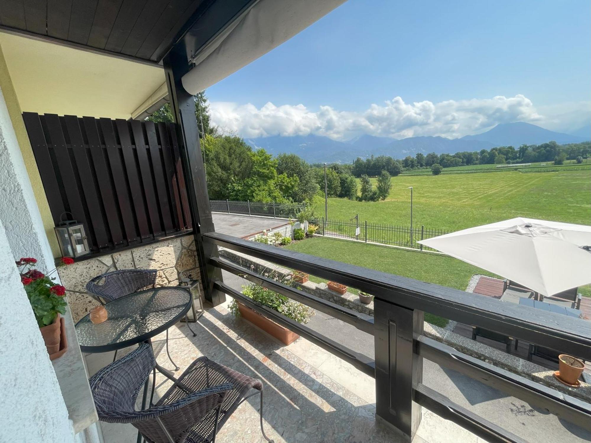 Apartament Ami'S House Castle View Bled Zewnętrze zdjęcie